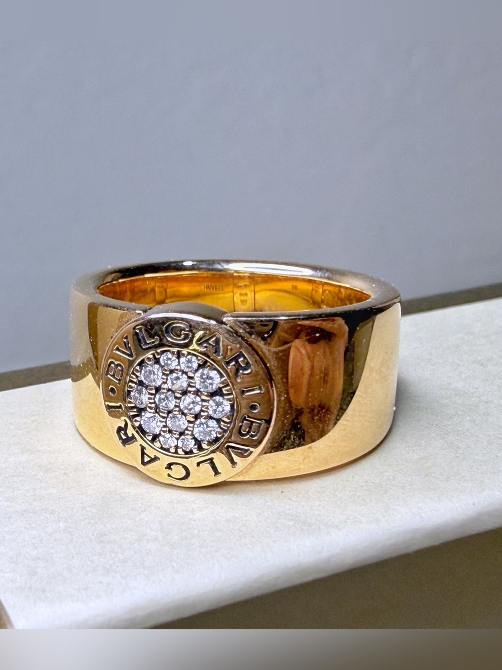 Bvlgari Diamond 18K Gold Ring - Size 7 56
